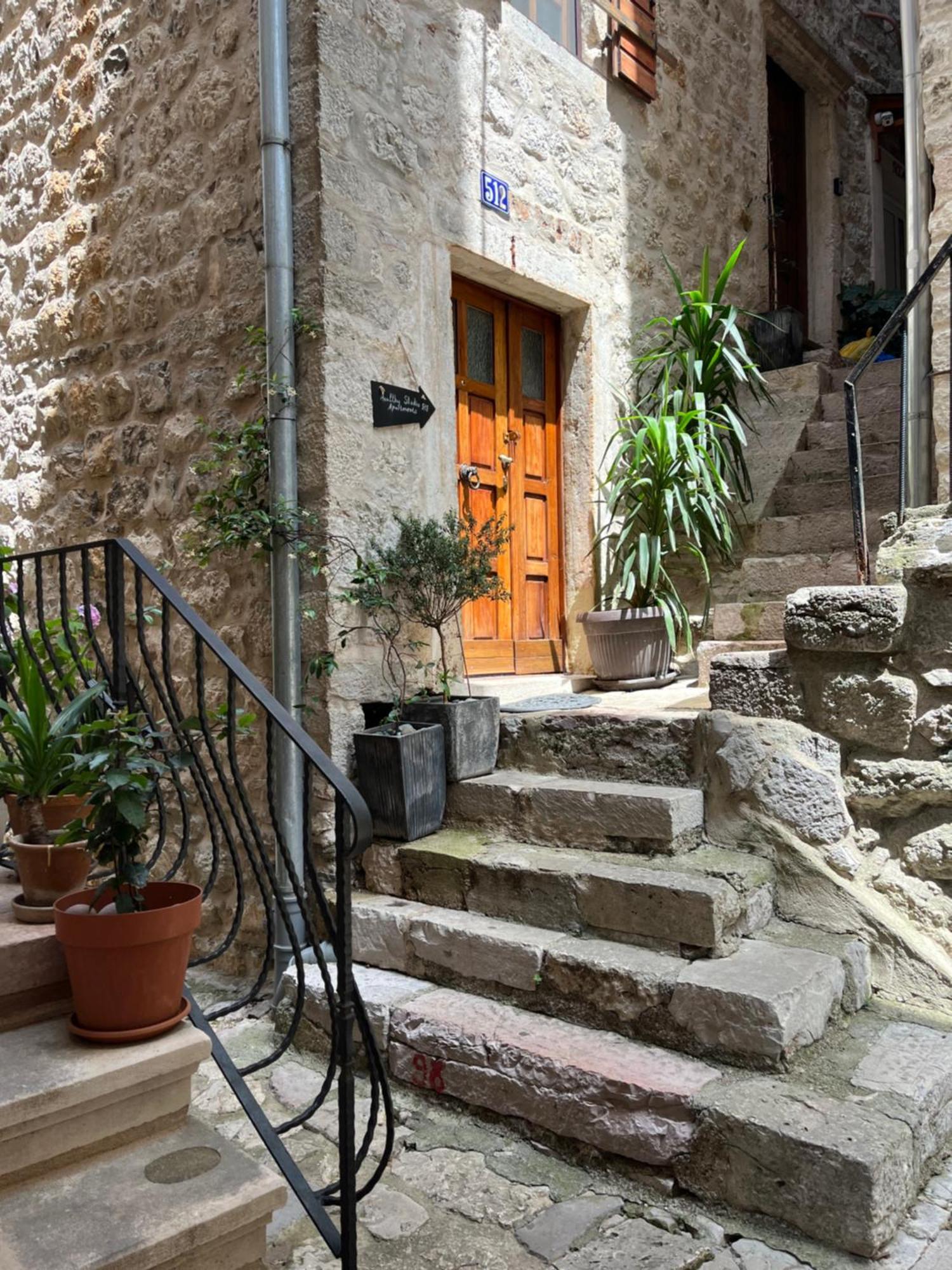 Healthystudio512 Apartments Kotor Exterior foto